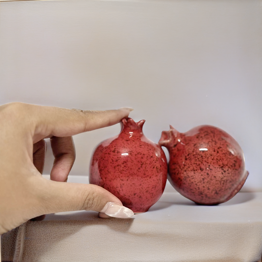 Anaar Salt & Pepper Shakers Red